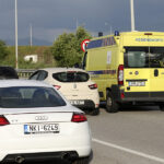 Atina’da otomobilin çarpması sonucu iki kadın ve üç çocuk yaralandı