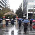 Fırtına Yunanistan’ı vurdu, alarm seviyesi yükseldi