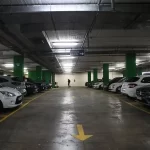 Kotzia Meydanı’ndaki belediye otoparkı yenileme çalışmalarının ardından yeniden açıldı