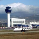 Atina havaalanı hava trafik kontrolörlerinin açıklamasına göre radarla bağlantı kesildi