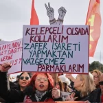 Türkiye’deki yolsuzluk davası başlarken, hapse atılan Erdoğan rakibi hakimle çatıştı