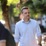 Okul kredisi Atina belediye başkanını selefiyle karşı karşıya getiriyor